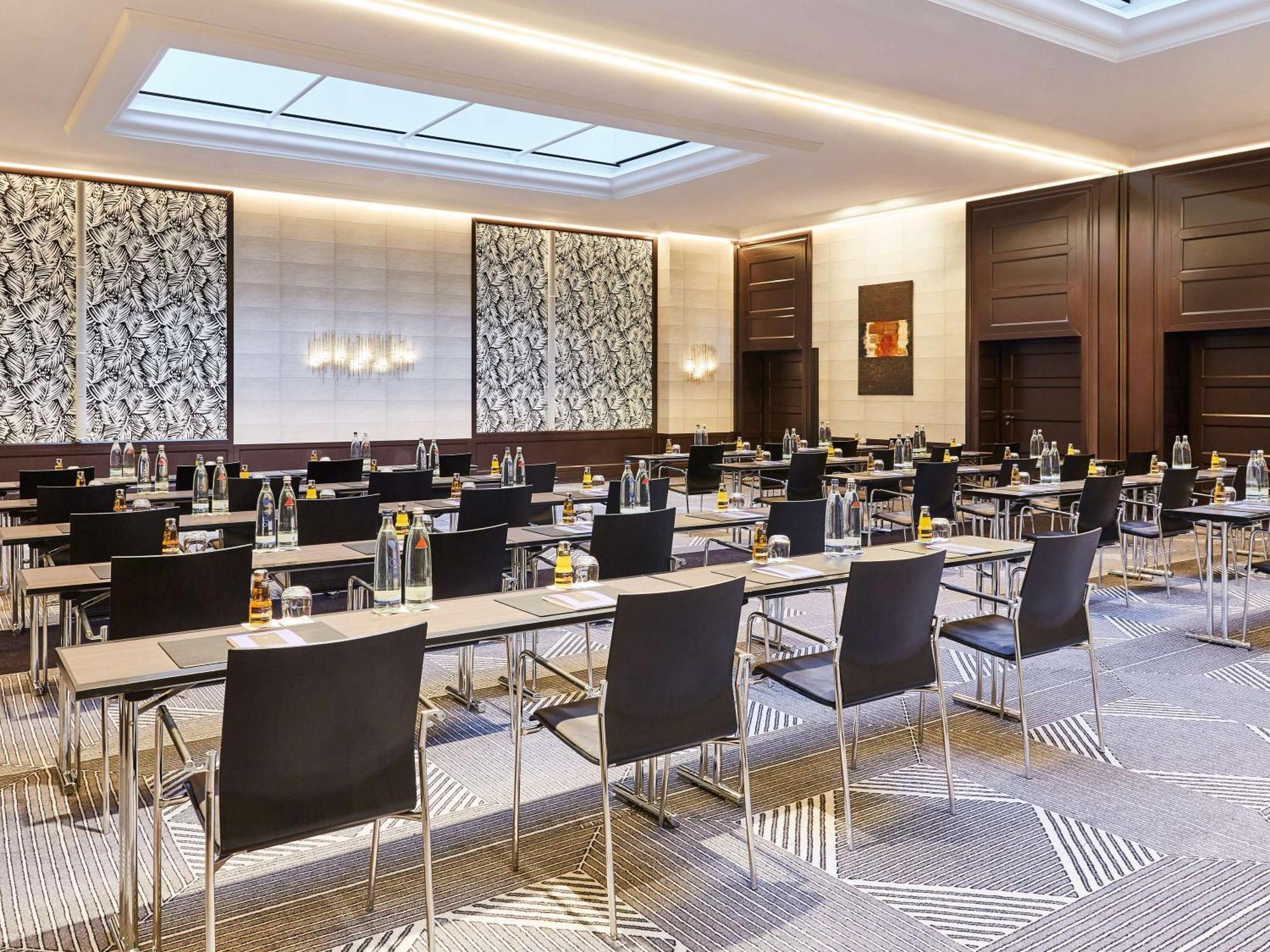 Sofitel Frankfurt Opera Hotel Frankfurt am Main Luaran gambar Meeting room