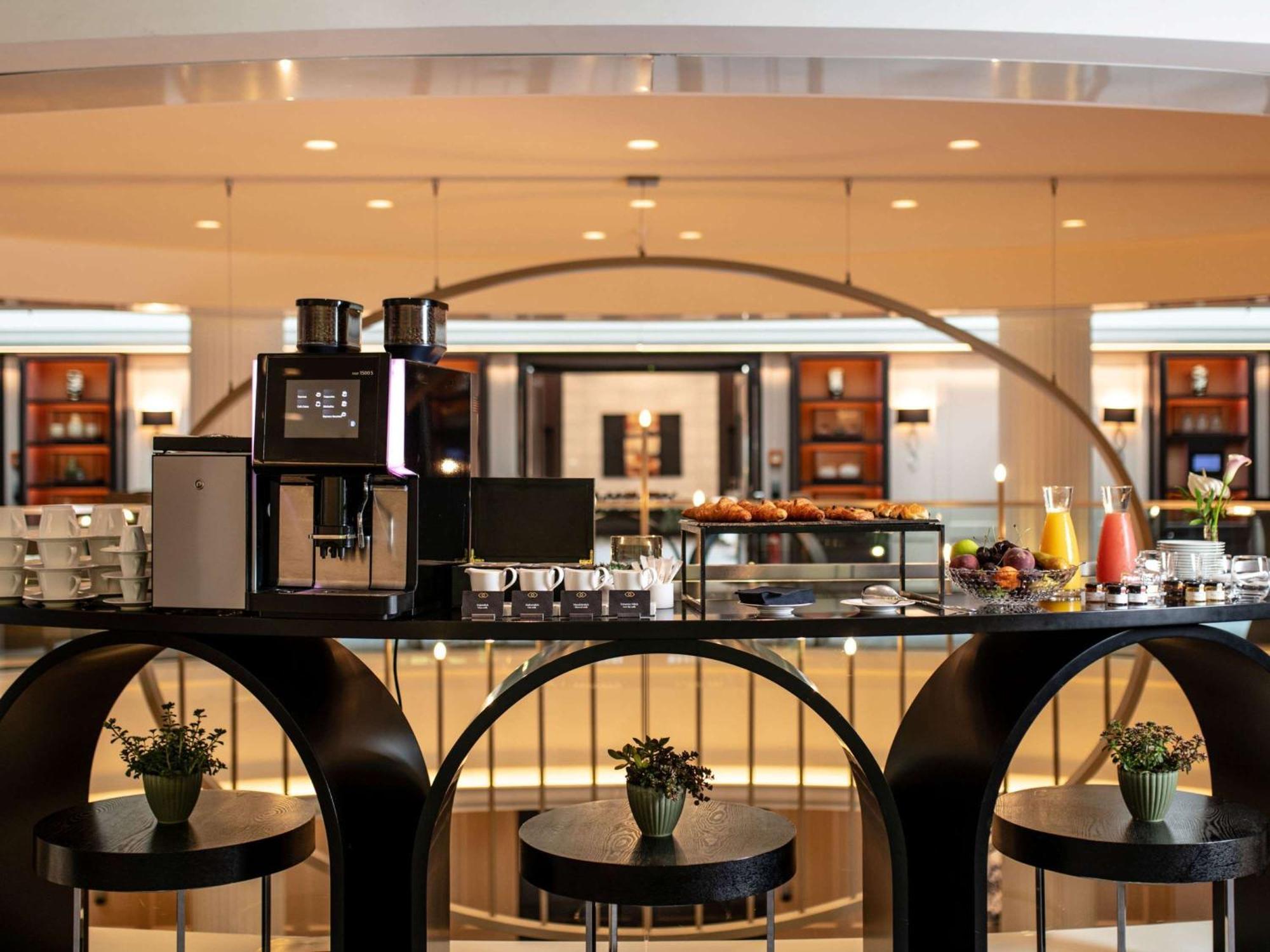 Sofitel Frankfurt Opera Hotel Frankfurt am Main Luaran gambar The Coffee Shop