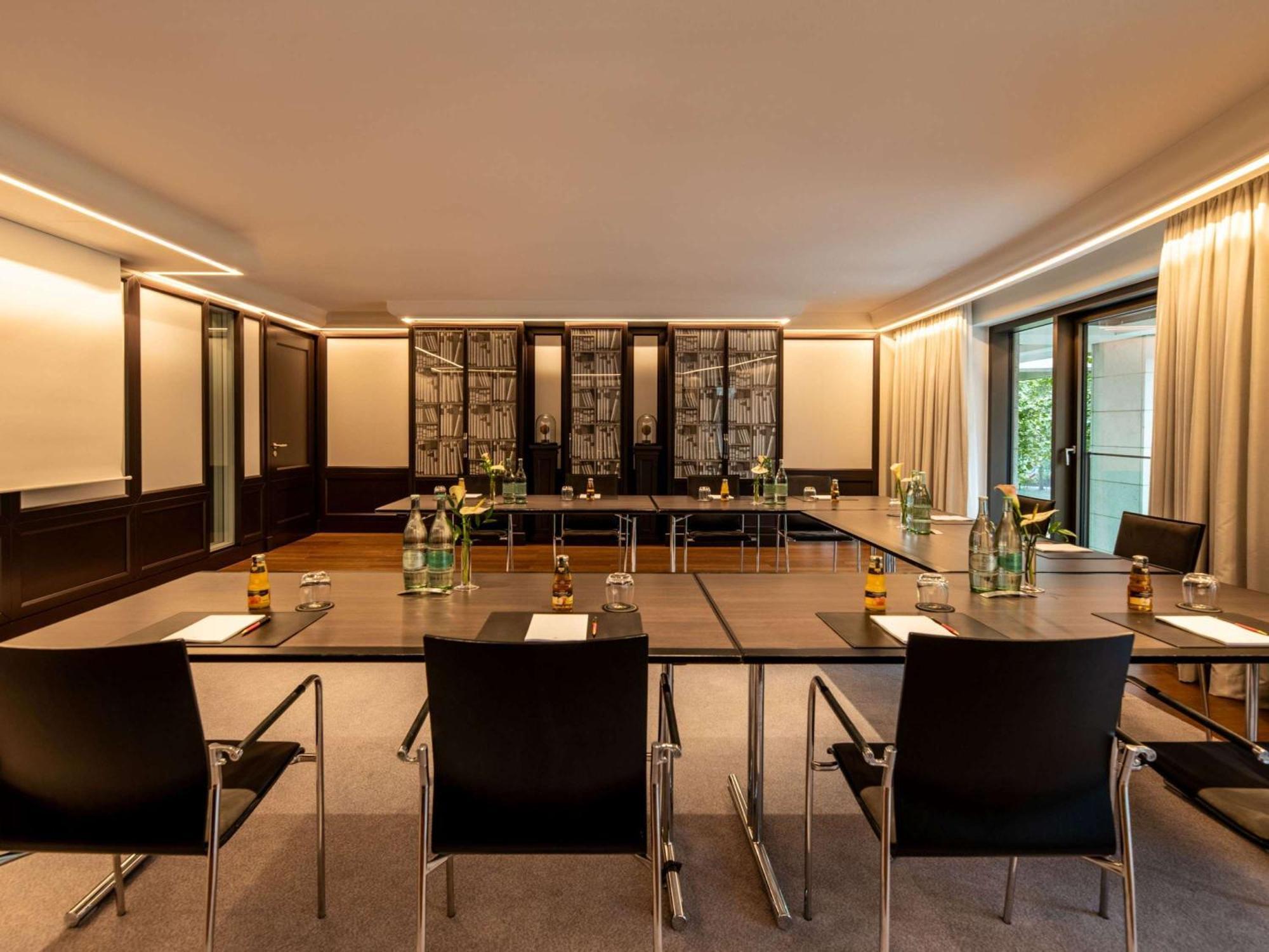 Sofitel Frankfurt Opera Hotel Frankfurt am Main Luaran gambar Meeting room
