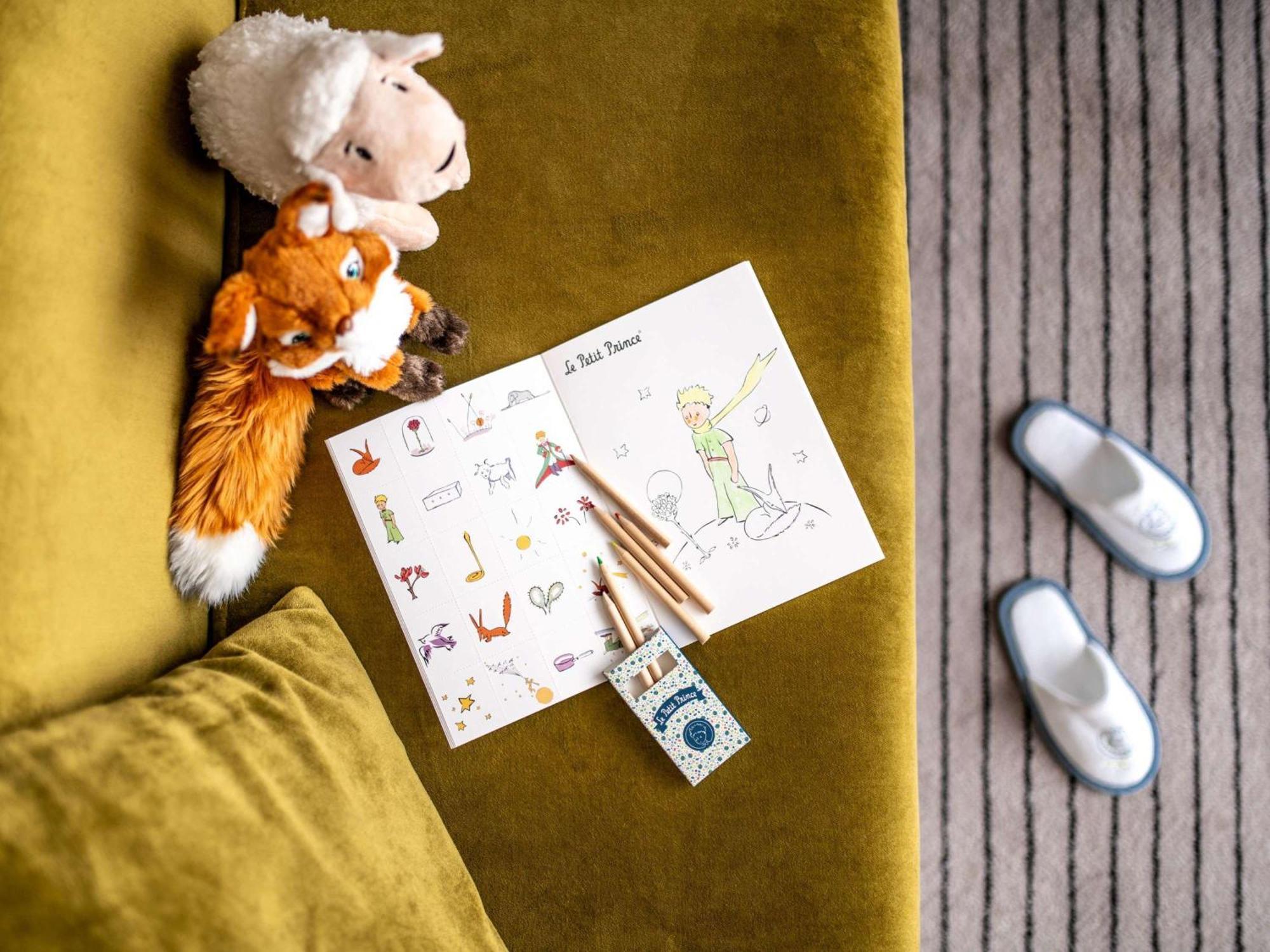 Sofitel Frankfurt Opera Hotel Frankfurt am Main Luaran gambar A colouring book