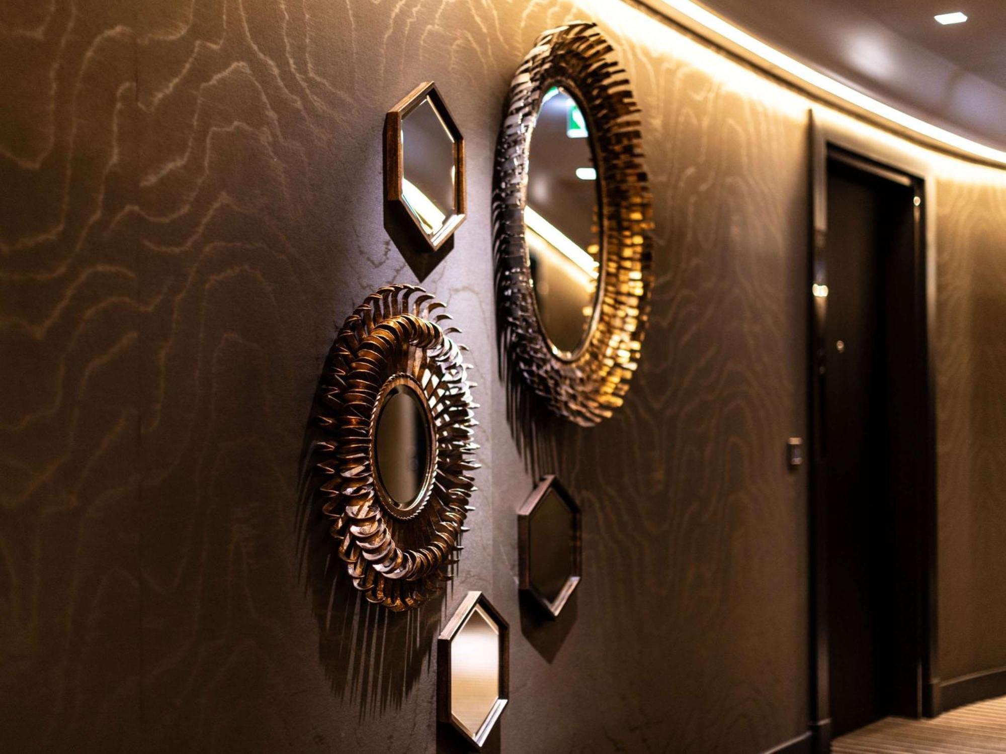 Sofitel Frankfurt Opera Hotel Frankfurt am Main Luaran gambar The interior of the hotel